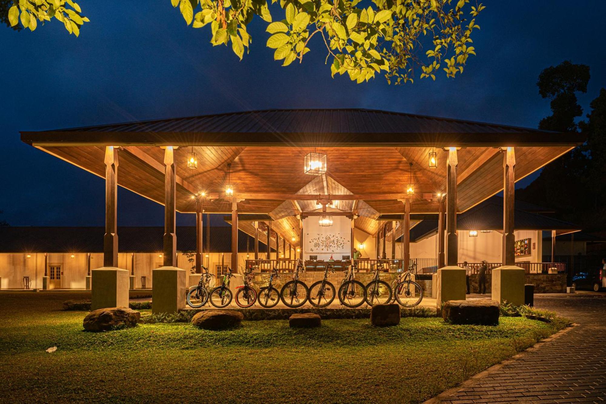 Simpson'S Forest - Luxury Boutique Resort & Spa - Kandy Exterior foto